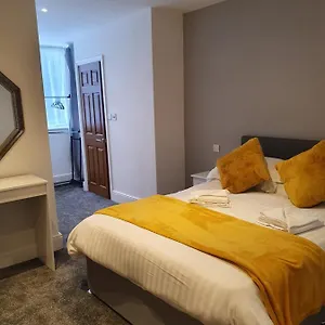 https://imperial-view.hotelsin-chester.com